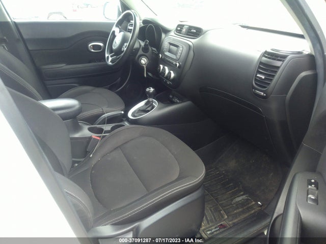 KIA Soul Base 2016 KNDJN2A29G7844167 Image 6