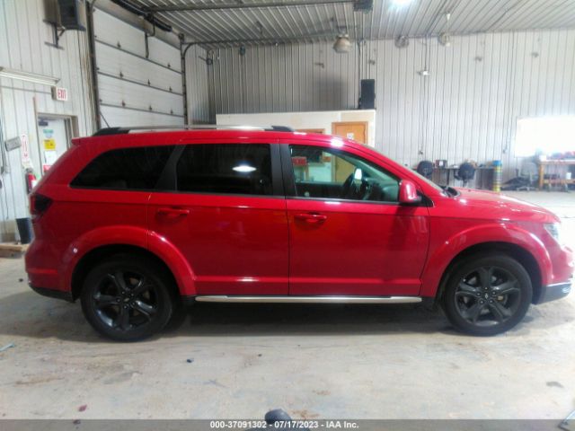 3C4PDCGB7JT208473 Dodge Journey Crossroad