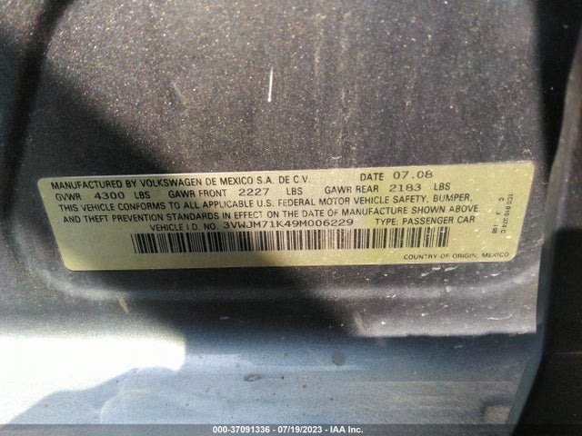 2009 VOLKSWAGEN JETTA SEDAN S VIN: 3VWJM71K49M006229