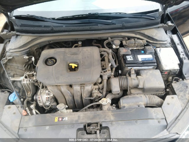 2020 HYUNDAI ELANTRA SEL VIN: 5NPD84LF2LH573216