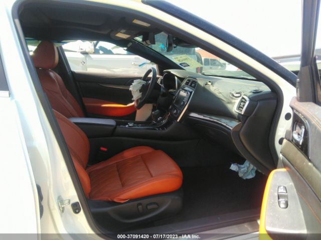 1N4AA6FV4LC377771 Nissan Maxima Platinum