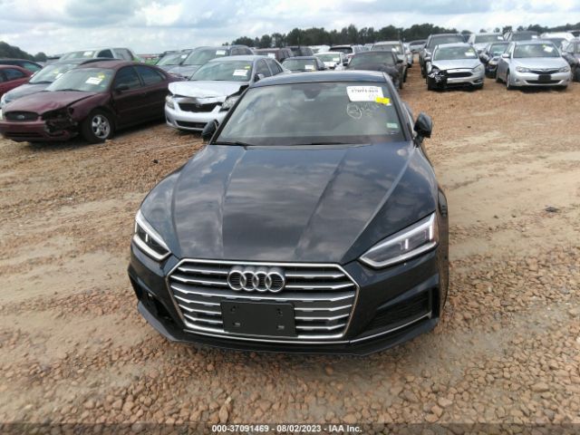 WAUTNAF57JA044268 Audi A5 Coupe Premium Plus