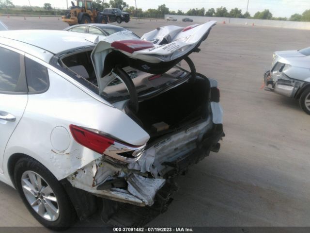 KNAGT4L38G5100795 KIA Optima Lx