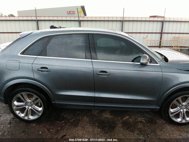 WA1EFCFS3GR017969 Audi Q3 Premium Plus