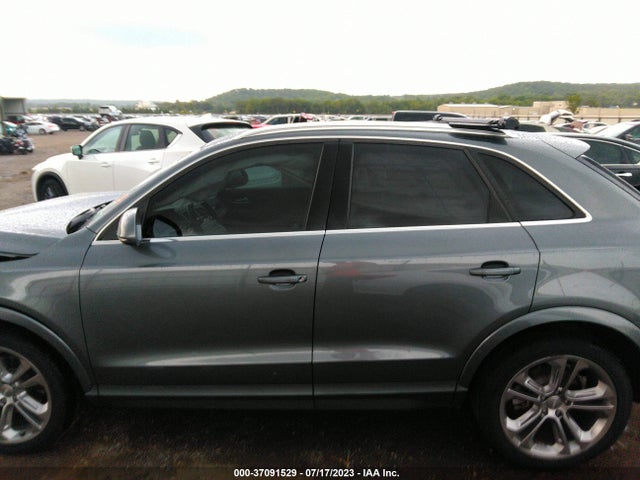 WA1EFCFS3GR017969 Audi Q3 Premium Plus