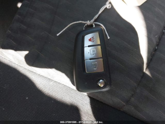 JN8AT2MT3HW131495 Nissan ROGUE S