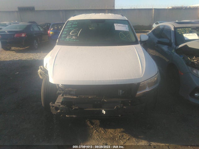 3VV1B7AX7LM114793 Volkswagen TIGUAN S