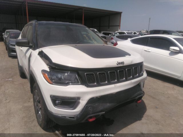 3C4NJDDB8LT111909 Jeep Compass Trailhawk