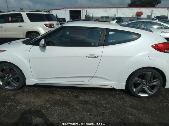 2013 HYUNDAI VELOSTER TURBO W/BLUE INT VIN: KMHTC6AE2DU130132
