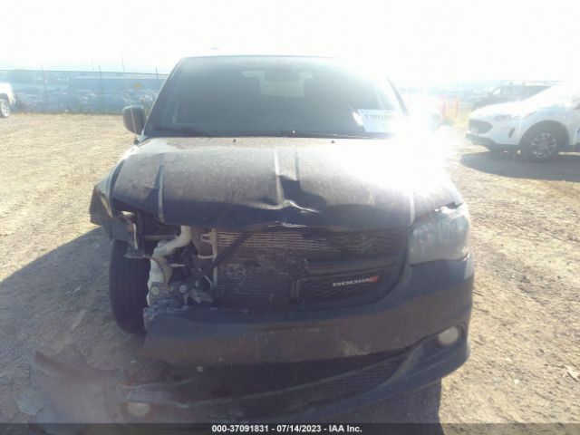 2C4RDGEG1KR784207 Dodge Grand Caravan Gt