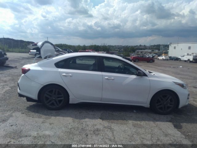 3KPF34AD2ME420186 KIA Forte Gt-line