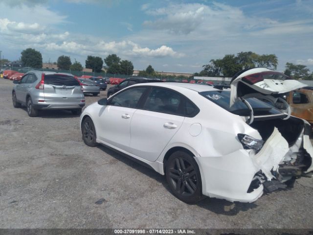 3KPF34AD2ME420186 KIA Forte Gt-line