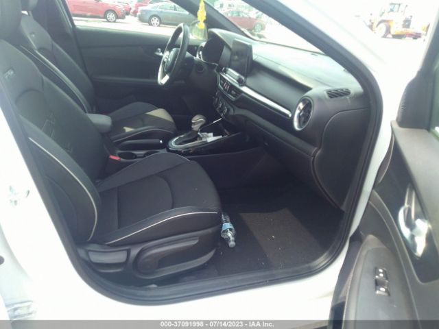 3KPF34AD2ME420186 KIA Forte Gt-line