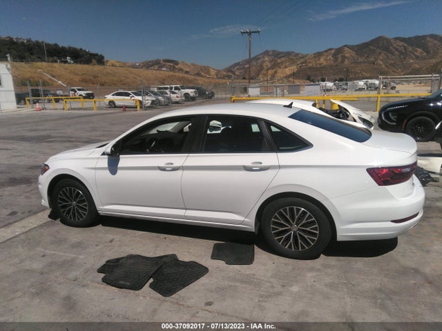 3VWC57BU6MM023919 Volkswagen Jetta S/se/r-line