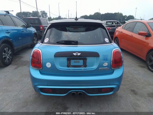 2016 MINI COOPER HARDTOP 4 DOOR S VIN: WMWXU3C57G2D27635