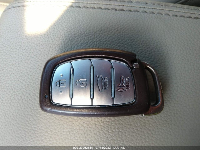 2017 HYUNDAI ELANTRA SE VIN: KMHD84LF9HU104178