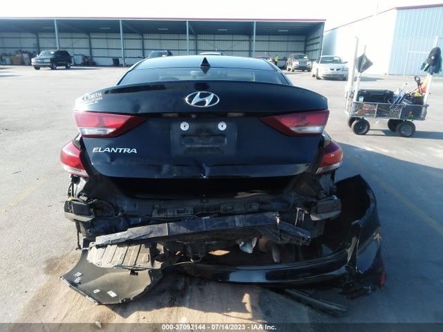 2017 HYUNDAI ELANTRA SE VIN: KMHD84LF9HU104178
