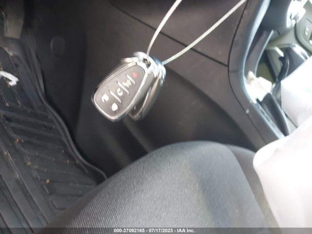 Chevrolet EQUINOX LT 2018 2GNAXJEV8J6292796 Image 11