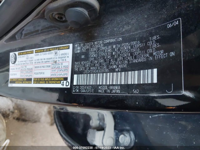 2004 TOYOTA HIGHLANDER VIN: JTEDP21A040039785
