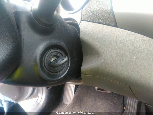 2016 HYUNDAI ELANTRA SE VIN: 5NPDH4AE7GH736880