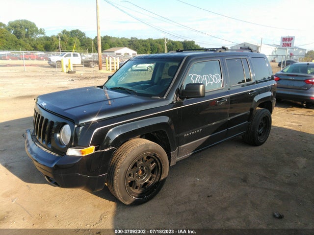 1C4NJPFA6FD343215 Jeep Patriot Latitude