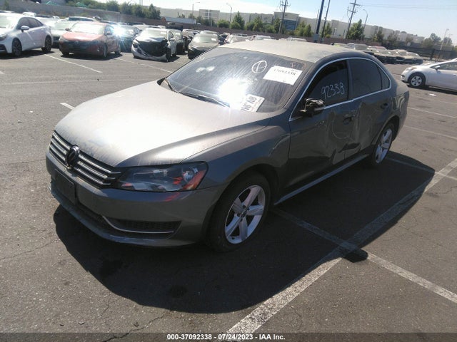 1VWAT7A37EC022707 Volkswagen Passat Wolfsburg Ed
