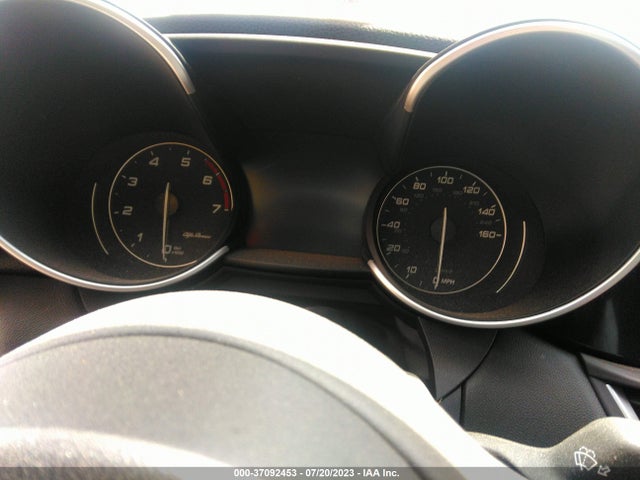 ZARFAEBN6H7554696 Alfa Romeo Giulia Rwd