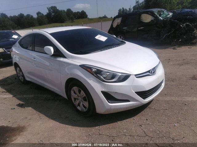 Hyundai ELANTRA SE 2016 5NPDH4AE5GH745805 zdjęcie główne