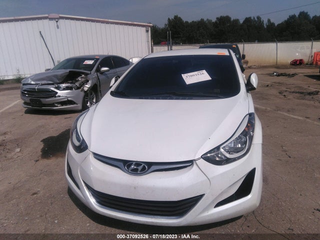 Hyundai ELANTRA SE 2016 5NPDH4AE5GH745805 Image 4