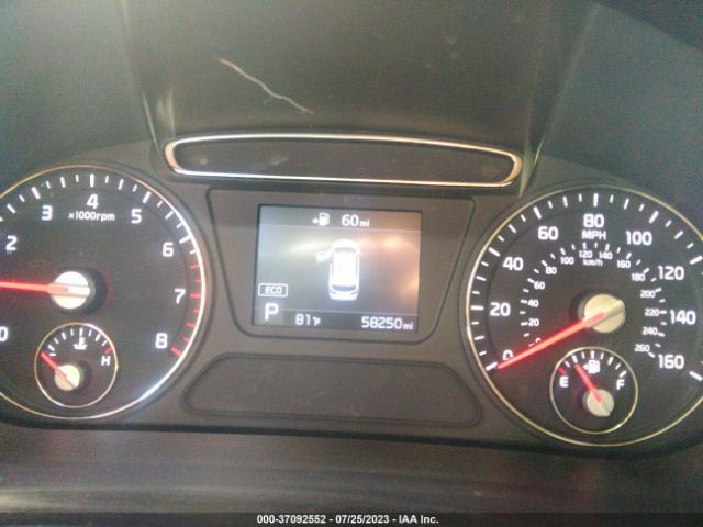 5XYPG4A32KG604267 KIA SORENTO LX