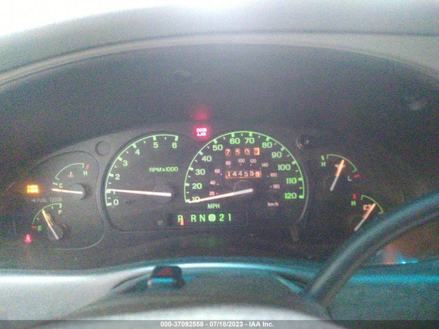2000 FORD EXPLORER XLS VIN: 1FMZU72X3YUB64969