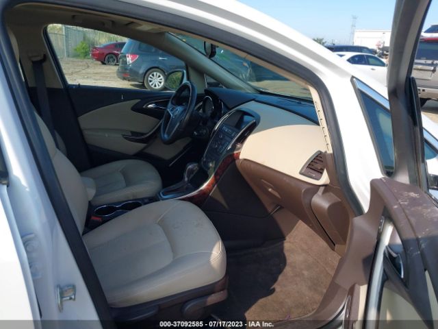 1G4PR5SK5E4145031 Buick Verano Convenience Group