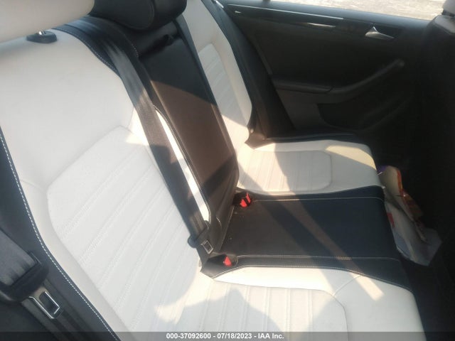 3VWD17AJ9FM326896 Volkswagen Jetta Sedan 1.8t Sport