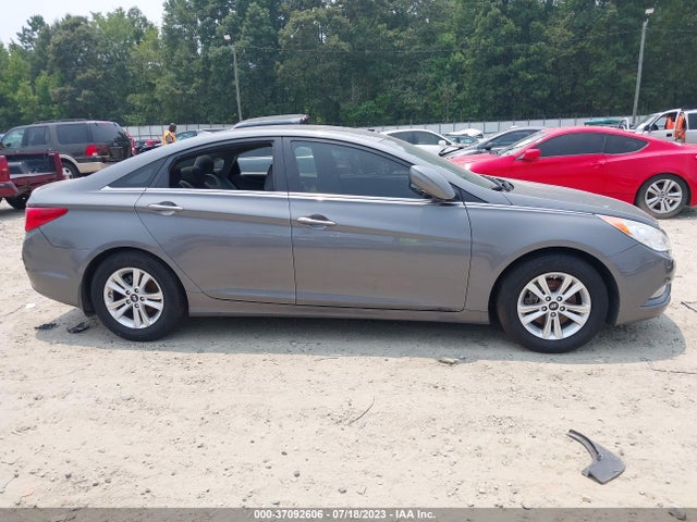 2013 HYUNDAI SONATA GLS VIN: 5NPEB4AC3DH653009