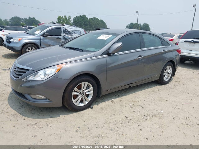 2013 HYUNDAI SONATA GLS VIN: 5NPEB4AC3DH653009