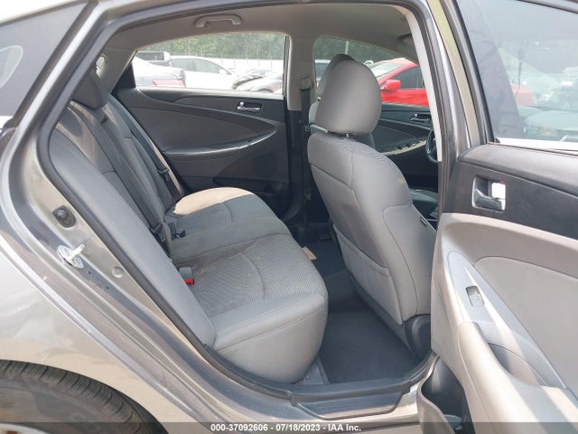 2013 HYUNDAI SONATA GLS VIN: 5NPEB4AC3DH653009