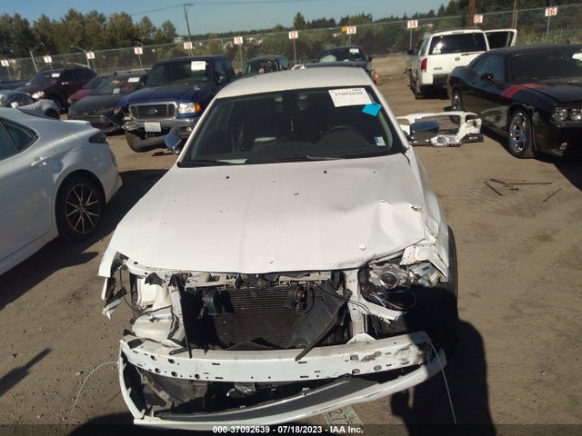 Chrysler 300 Limited 2018 2C3CCAEG0JH159697 Image 12
