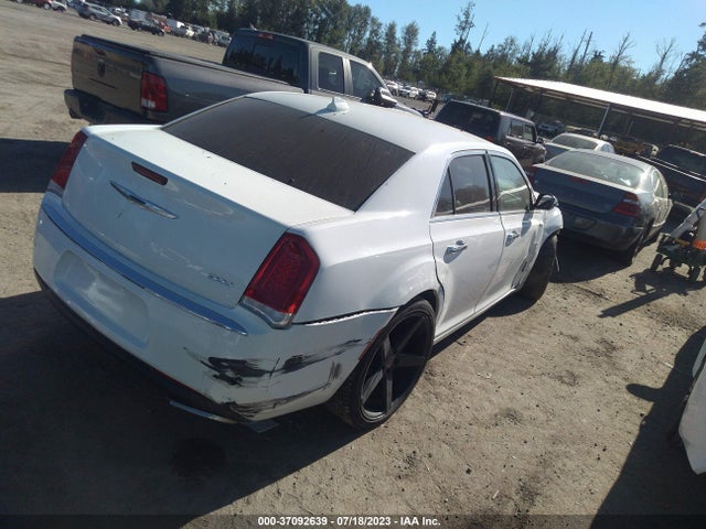 Chrysler 300 Limited 2018 2C3CCAEG0JH159697 Image 4