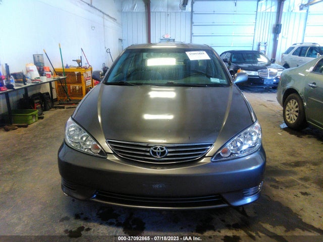 2005 TOYOTA CAMRY STD/LE/SE/XLE VIN: 4T1BE32K05U629828