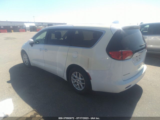 2C4RC1DG3HR565680 Chrysler Pacifica Touring