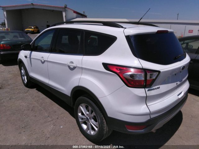 1FMCU0GD9JUD29828 Ford ESCAPE SE