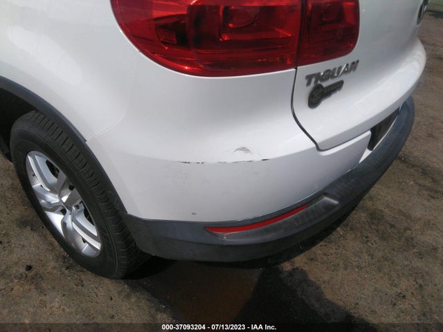 2013 VOLKSWAGEN TIGUAN S VIN: WVGAV7AX0DW551795