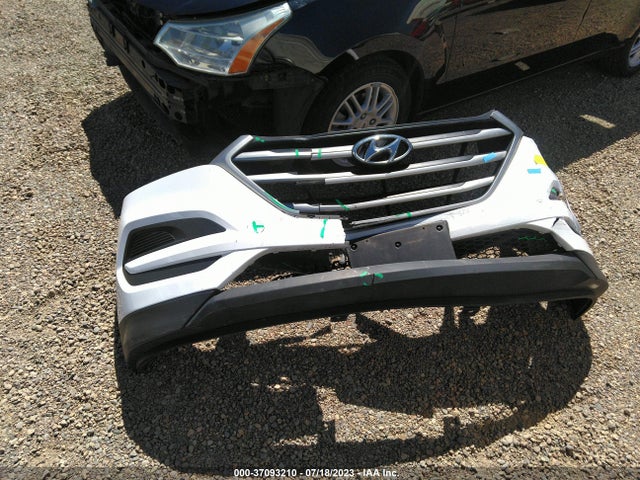 Hyundai TUCSON SE 2018 KM8J2CA42JU778890 Image 4