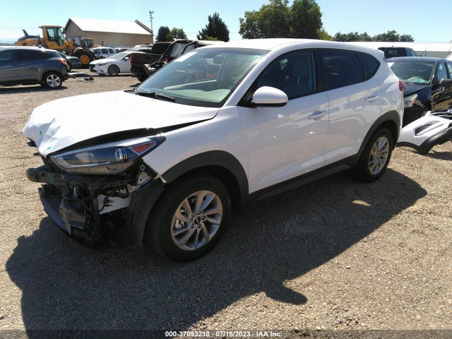 Hyundai TUCSON SE 2018 KM8J2CA42JU778890 Image 2