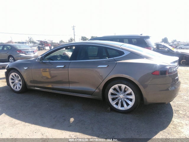Tesla Model S 70 Kwh 2016 5YJSA1E19GF149659 Image 6