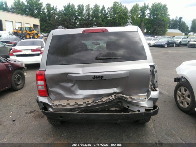 1C4NJRBB1FD207293 Jeep Patriot Altitude Edition