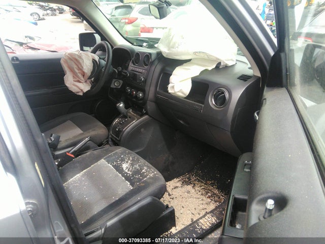 1C4NJRBB1FD207293 Jeep Patriot Altitude Edition