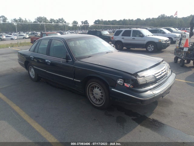 1997 FORD CROWN VICTORIA LX VIN: 2FALP74W8VX177300