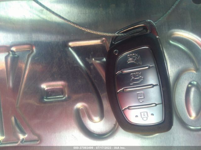 KM8J33A41LU244537 Hyundai Tucson Value