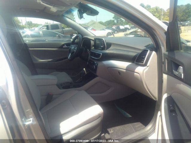 KM8J33A41LU244537 Hyundai Tucson Value
